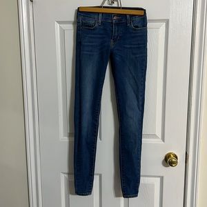 710 Super Skinny Levi’s